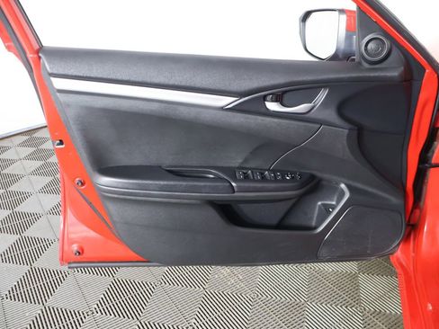 Used 2019 Honda Civic Sport image 18