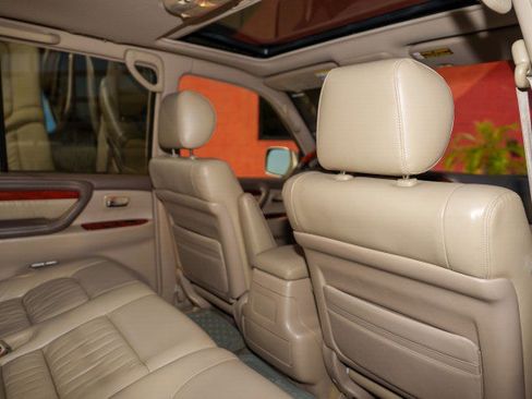 Used 2000 Lexus LX 470 4WD image 21