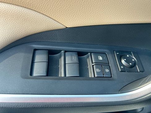 Certified 2025 Toyota RAV4 LE AWD/4WD image 12