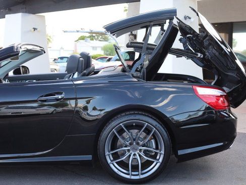 Used 2014 Mercedes-Benz SL 550 image 46