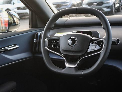 New 2026 Volvo EX30 Plus w/ Protection Package image 24