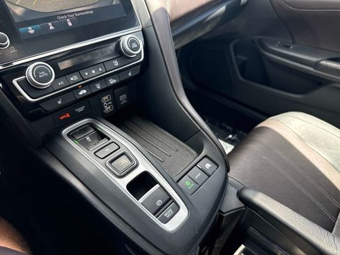 Used 2019 Honda Insight Touring image 22