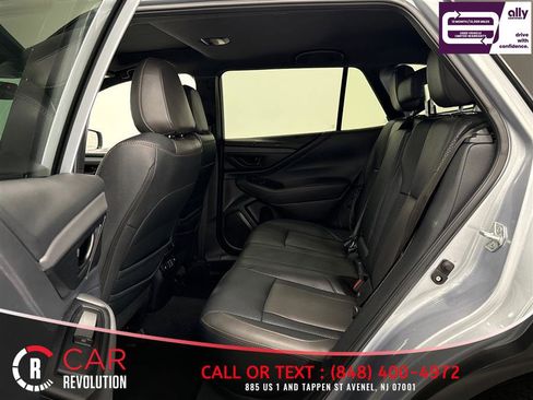 Used 2024 Subaru Outback Wilderness AWD/4WD image 37