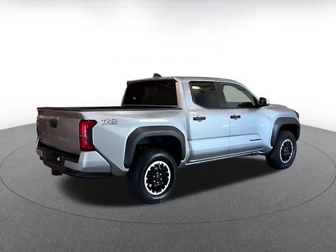 Used 2025 Toyota Tacoma TRD Off-Road image 15