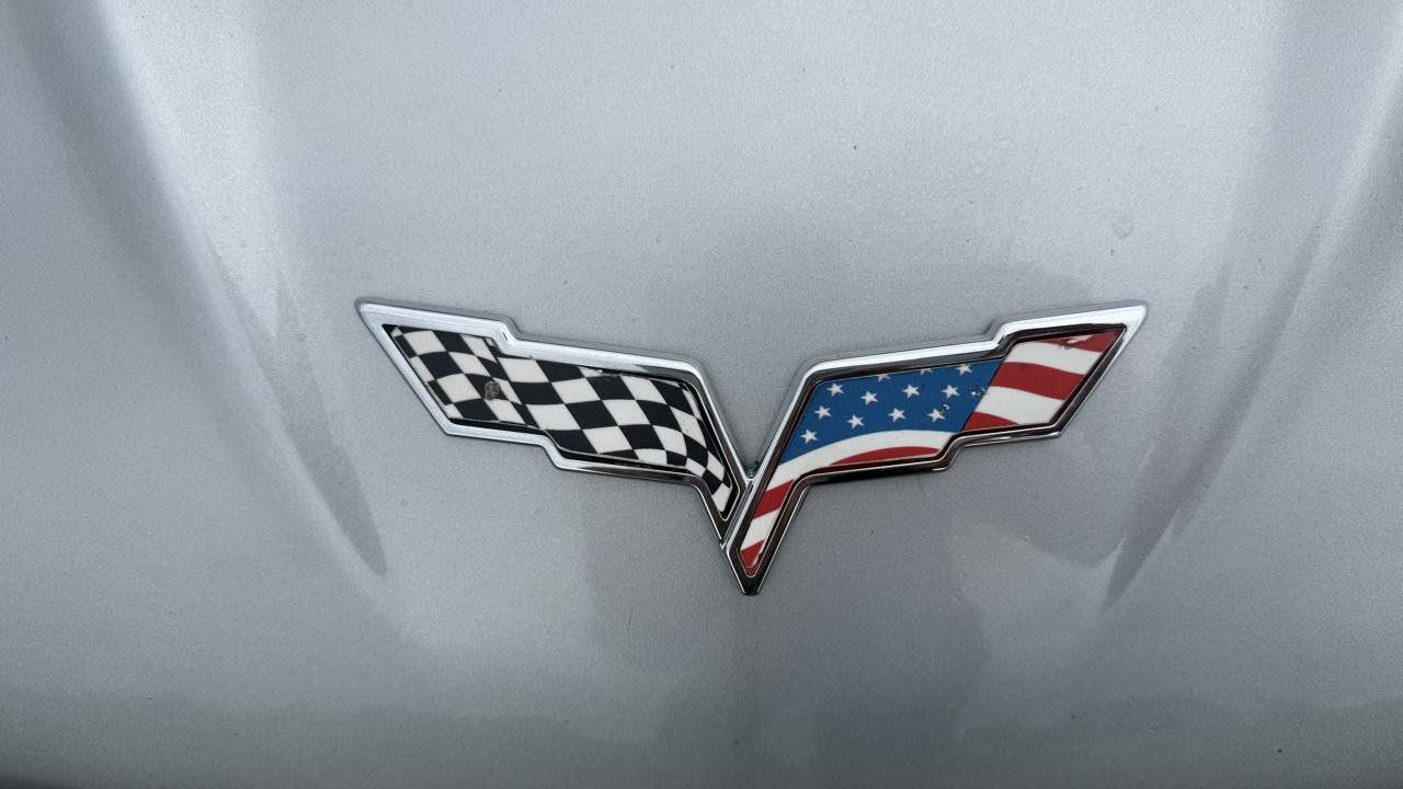 Used 2011 Chevrolet Corvette Grand Sport w/ Preferred Equipment Group RWD image 9