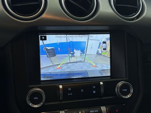 Used 2019 Ford Mustang Premium RWD image 32