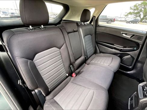 Used 2015 Ford Edge SE FWD image 22
