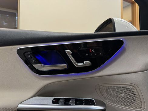 Certified 2025 Mercedes-Benz GLC 300 image 13