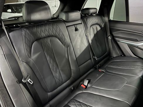 Used 2023 BMW X5 M50i w/ Executive Package AWD/4WD image 49