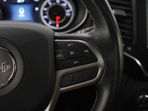 Used 2021 Jeep Cherokee Latitude Lux 80th Anniv w/ Quick Order Package 26U 80TH image 25