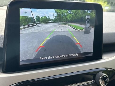 Used 2021 Ford Escape SEL w/ Technology Package FWD image 33