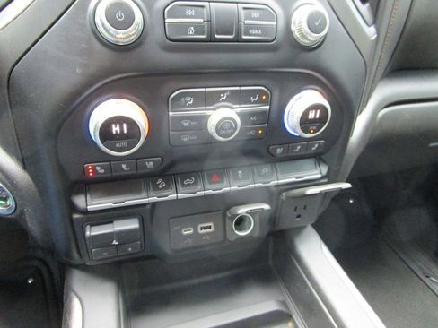 Used 2021 GMC Sierra 1500 AT4 image 34
