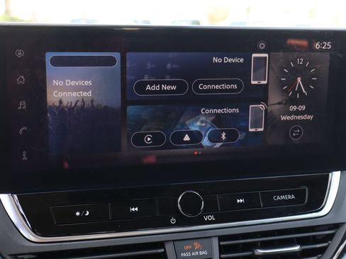 Used 2025 Nissan Altima 2.5 SR w/ SR Premium Package FWD image 31