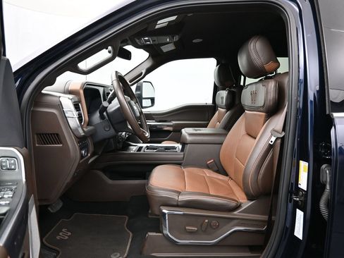 Used 2024 Ford F350 King Ranch AWD/4WD image 10