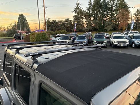 Used 2021 Jeep Wrangler Unlimited Sahara w/ Cold Weather Group image 36