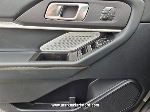 New 2026 Ford Explorer Tremor w/ Tremor Ultimate Package image 22