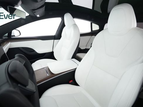 Used 2022 Tesla Model S AWD/4WD image 4