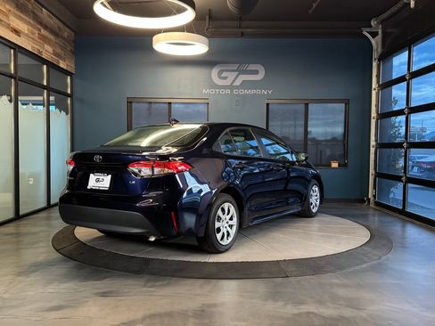 Used 2023 Toyota Corolla LE w/ Carpet Mat Package (TMS) FWD image 3