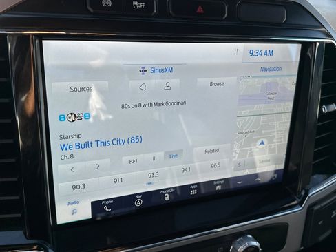 Used 2022 Ford F250 Lariat w/ Lariat Value Package image 39