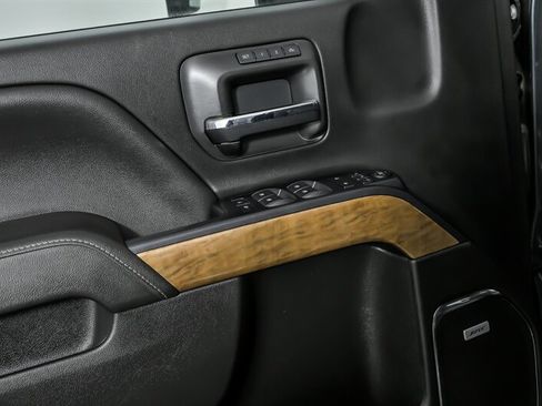 Used 2017 Chevrolet Silverado 2500 LTZ w/ Duramax Plus Package image 16