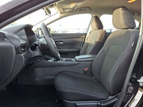 Used 2021 Nissan Sentra S image 24