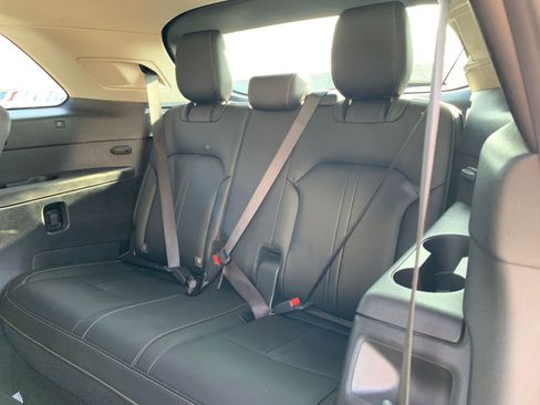 Used 2025 MAZDA CX-90 3.3 Turbo w/ Preferred Package image 17