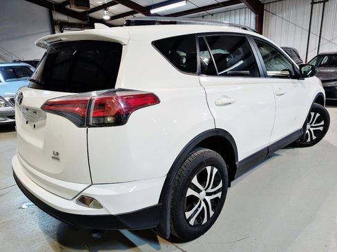 Used 2017 Toyota RAV4 LE w/ All Weather Liner Package AWD/4WD image 6