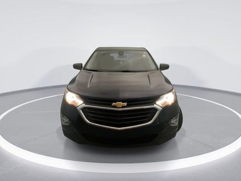Used 2020 Chevrolet Equinox LS w/ LS Convenience Package image 9