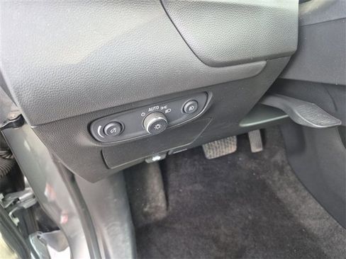 Certified 2023 Buick Encore GX Select w/ Sport Touring Package image 17