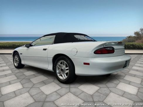 Used 1994 Chevrolet Camaro Z28 image 6