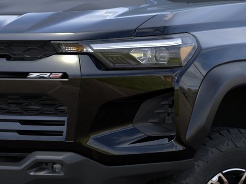 New 2026 Chevrolet Colorado ZR2 w/ Technology Package AWD/4WD image 42