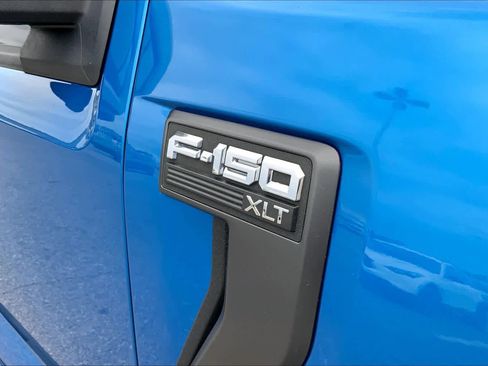 Certified 2021 Ford F150 XLT w/ Equipment Group 302A High image 30