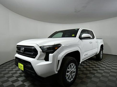 New 2026 Toyota Tacoma SR5 image 6