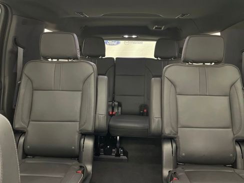 Used 2023 Chevrolet Suburban RST w/ Luxury Package image 13