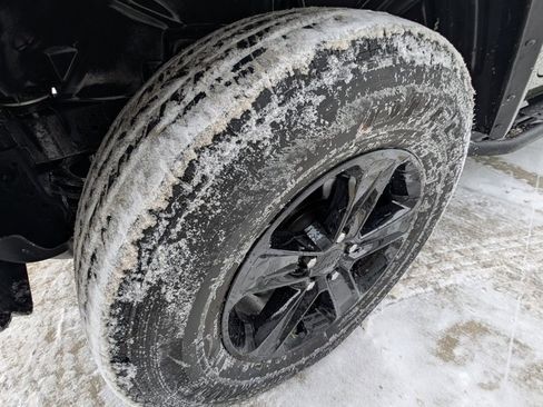 Used 2022 Jeep Wrangler Unlimited Sport image 39