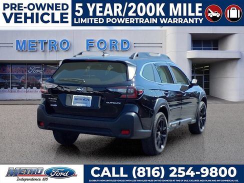 Used 2023 Subaru Outback Premium AWD/4WD image 3