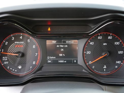 Certified 2025 Chevrolet Trax RS w/ Sunroof Package image 29