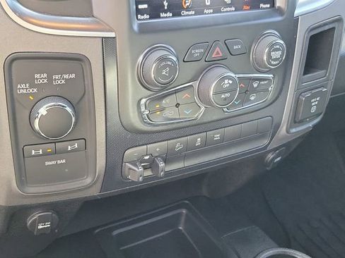 Used 2018 RAM 2500 Power Wagon image 27