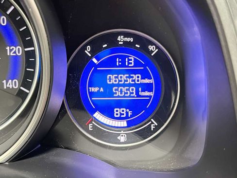 Used 2018 Honda Fit LX image 17