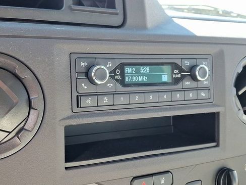 Used 2024 Ford E-450 and Econoline 450 Super Duty w/ Driver's Safety Package image 15