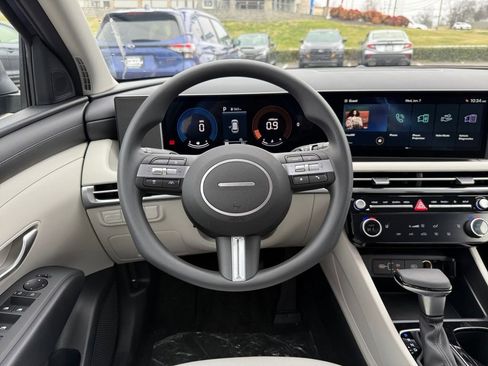 New 2026 Hyundai Tucson SEL FWD image 14
