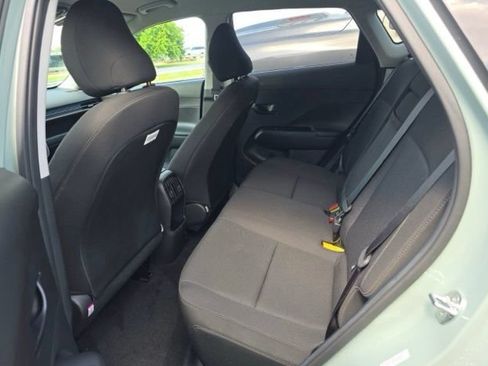 Used 2024 Hyundai Kona SEL FWD image 12