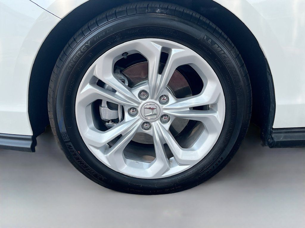 Used 2025 Honda Accord LX image 28