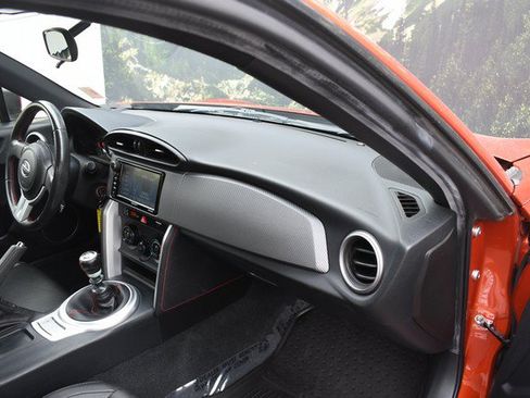 Used 2016 Scion FR-S RWD image 24