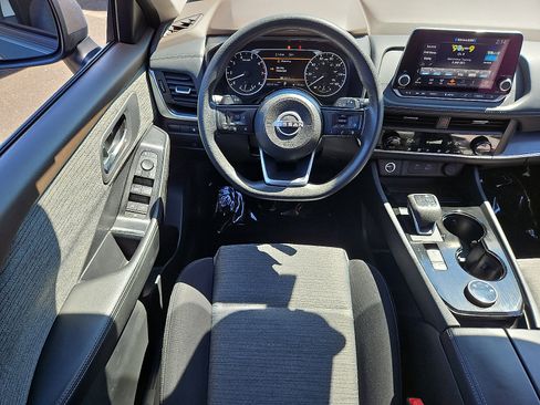 Certified 2023 Nissan Rogue SV image 11