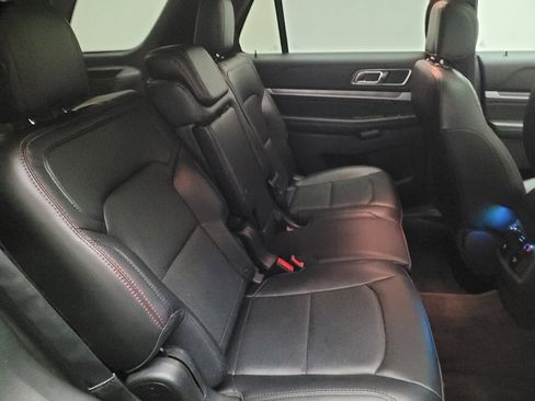 Used 2017 Ford Explorer Sport w/ Equipment Group 401A AWD/4WD image 19