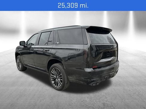 Used 2024 Cadillac Escalade V AWD/4WD image 3