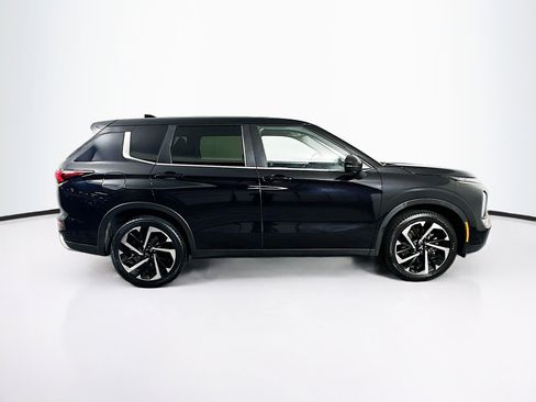 Used 2024 Mitsubishi Outlander SE FWD image 10