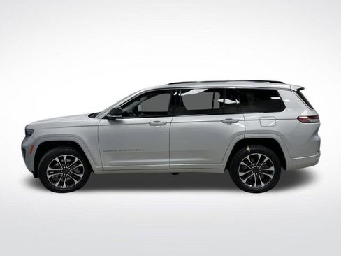 Used 2021 Jeep Grand Cherokee L Overland image 14
