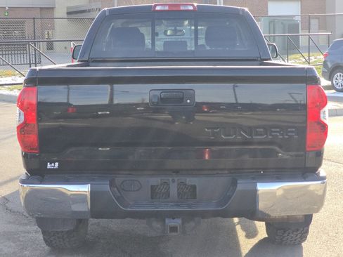 Used 2014 Toyota Tundra SR5 image 12